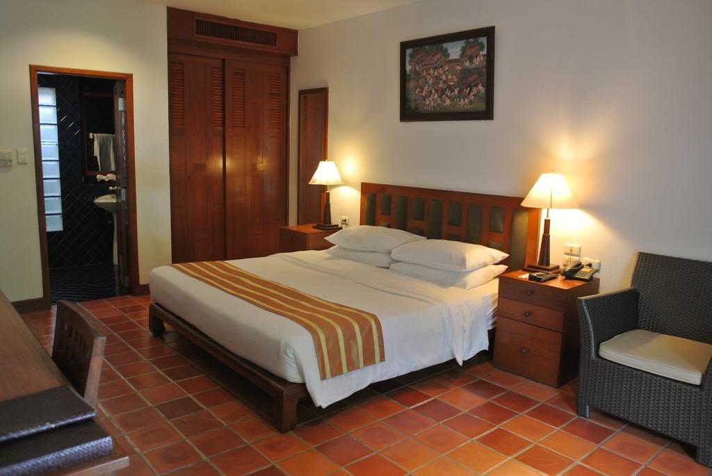 Salathai Resort Patong Exterior foto